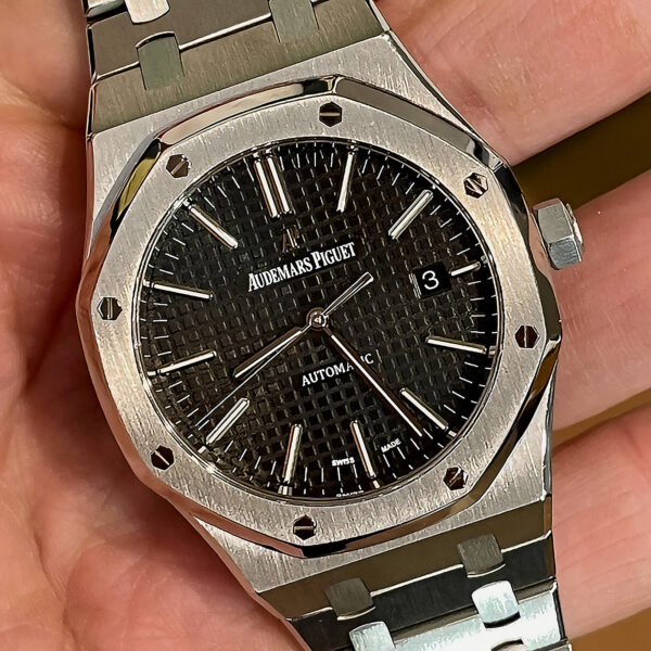 Audemars Piguet Royal Oak Selfwinding Ref 15400ST Black Dial Full Set 2015