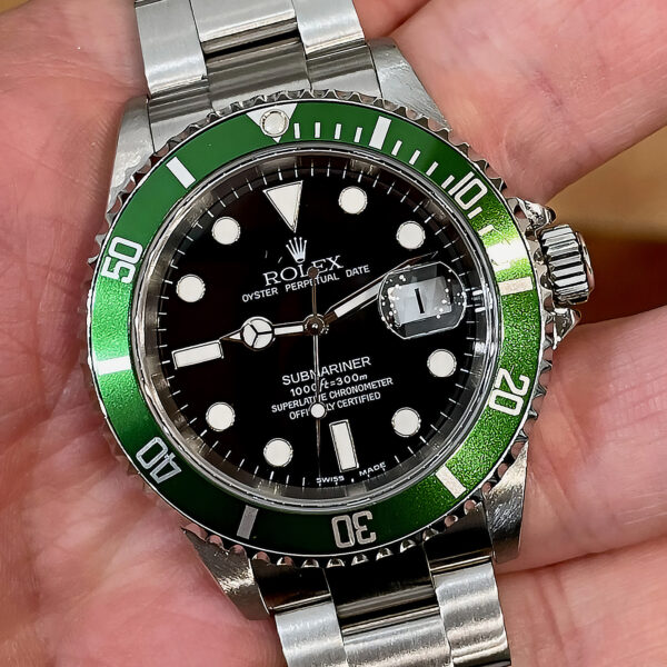 Rolex Submariner Date Ghiera Verde 16610LV "Fat Four'' F46 Full Set 2004